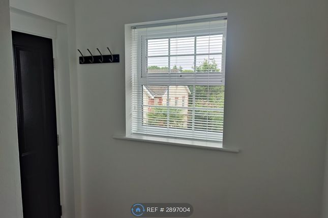 Oak House, Denham Wood Close, Chorley photo 2