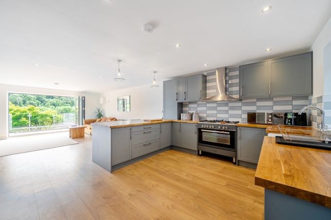 1302426-11-6839Cb8Ad4A88