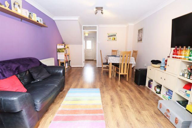 End terrace house for sale in St Benedicts Close, Aldershot