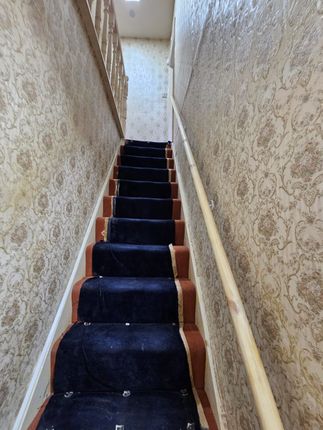 69, Cumberland Road, Bradford photo 4
