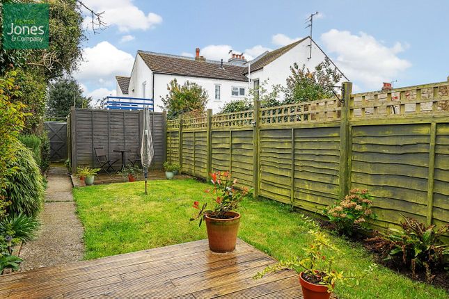 Thumbnail Property to rent in South Farm Road, Worthing, West Sussex