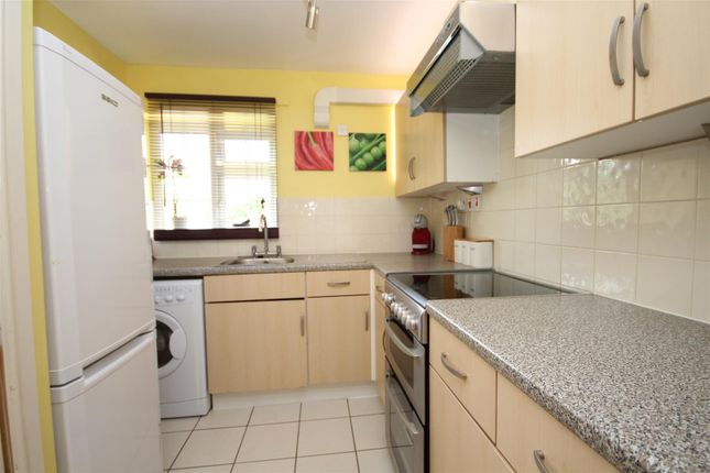 291, Tarquin Close, Coventry photo 4