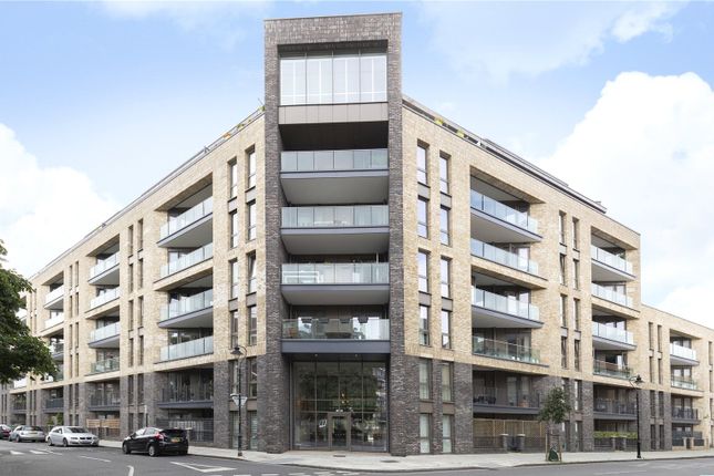 Thumbnail Flat for sale in Corio House, 12 The Grange, London