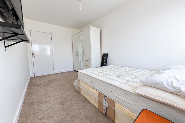 40 TYLER HOUSE, SIDNEY ROAD, LONDON, LONDON photo 2