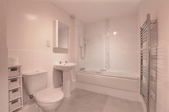 Archway House, Caversham photo 3