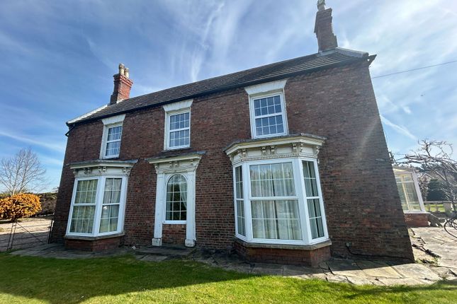 4-bed detached on South Grange, Main Road, Louth, £280,000