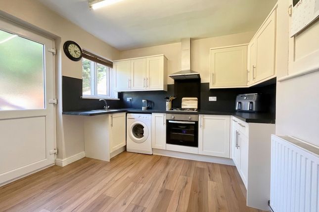 72 Oxcliff, Scarborough photo 3