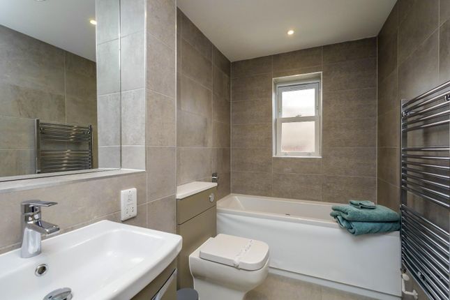 Flat 5, 28, Grange Road, Eastbourne photo 4