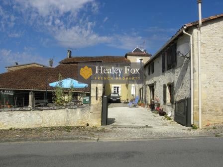 Thumbnail Property for sale in Chasseneuil-Sur-Bonnieure, Poitou-Charentes, France