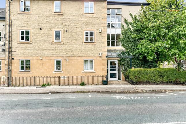 Flat to rent in Chiltern Court, Scotforth, Lancaster