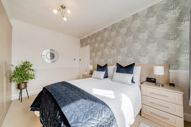 2, Seale Avenue, Manchester photo 4