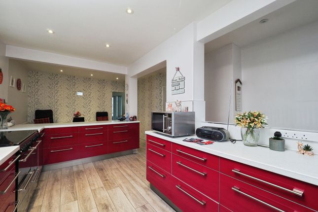 54, Moorsholm Drive, Nottingham photo 4