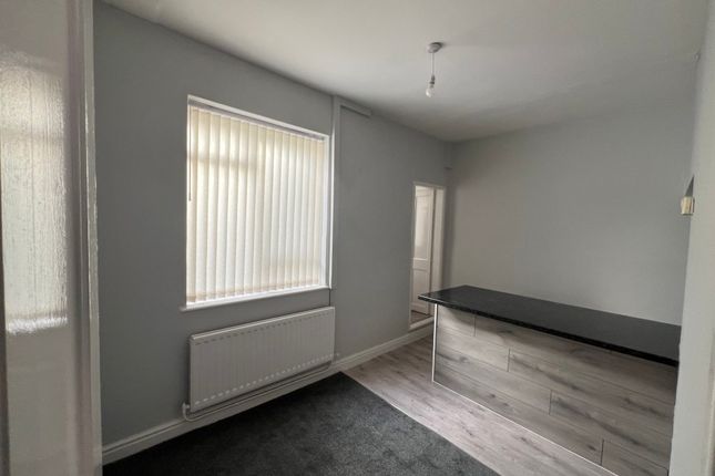 69, Trafalgar Terrace, Darlington photo 5
