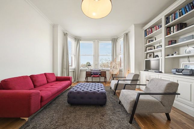 Flat 4, 36, Frognal, London photo 4