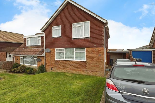 21, Binstead Lodge Road, Isle of Wight photo 2