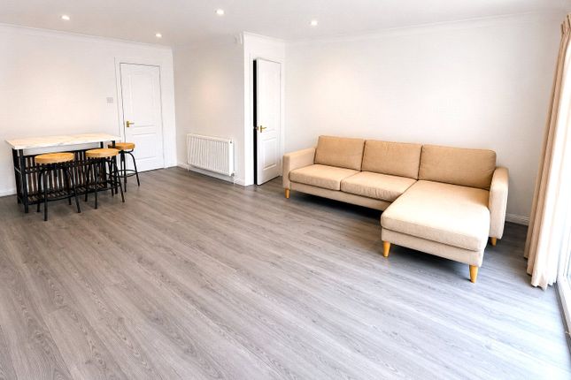 6, Pankhurst Close, Greater London photo 3