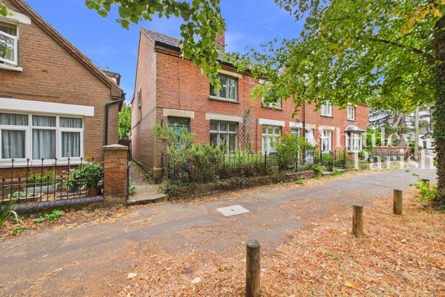 2-bed house on 1, The Green, Diss, £300,000
