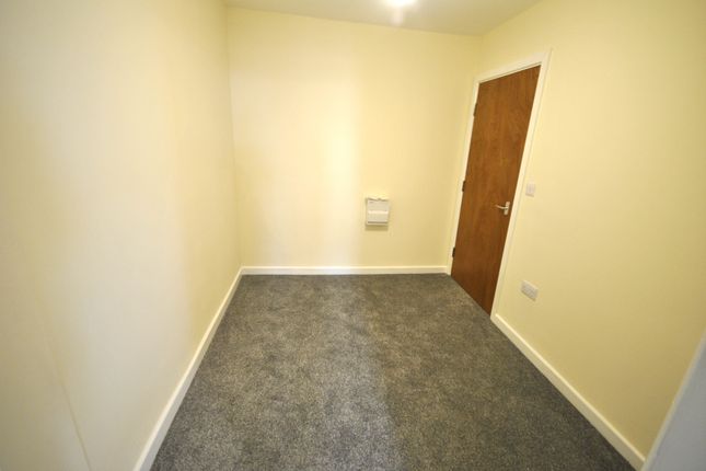 Apartment 2, 6-8, Nether Hall Road, Doncaster photo 5