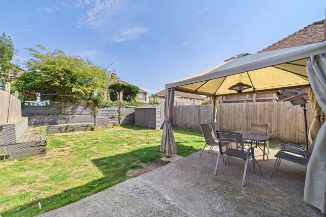 7, Alexander Avenue, York photo 4