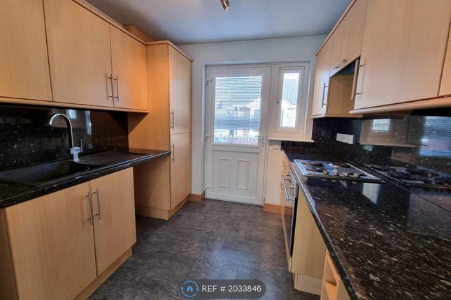 Bungalow to rent in Mersey Street, Hull