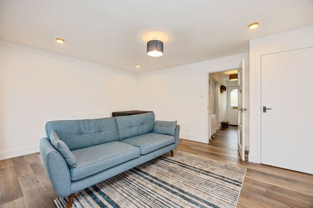 7, Springfield Way, St. Austell photo 3