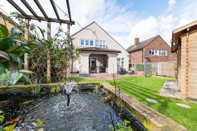 Detached house for sale in Chalky Bank, Gravesend, Kent