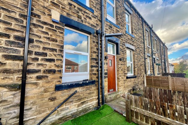 3-bed house on Pudsey, £1,200/mo