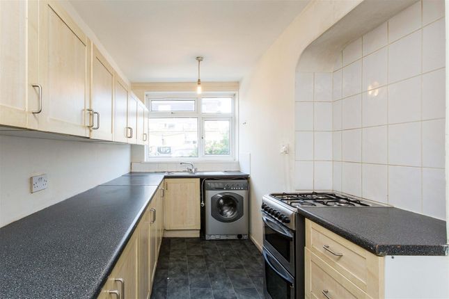 Room to rent in North Road, London