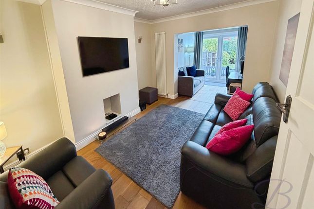 Warwick Drive, Mansfield photo 4