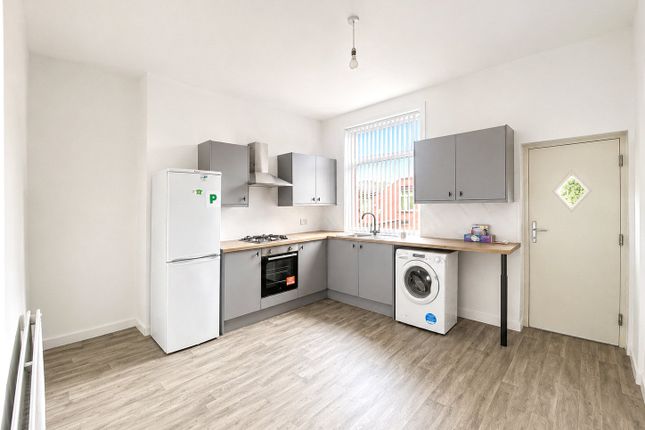 10, Progress Street, Lancashire photo 3