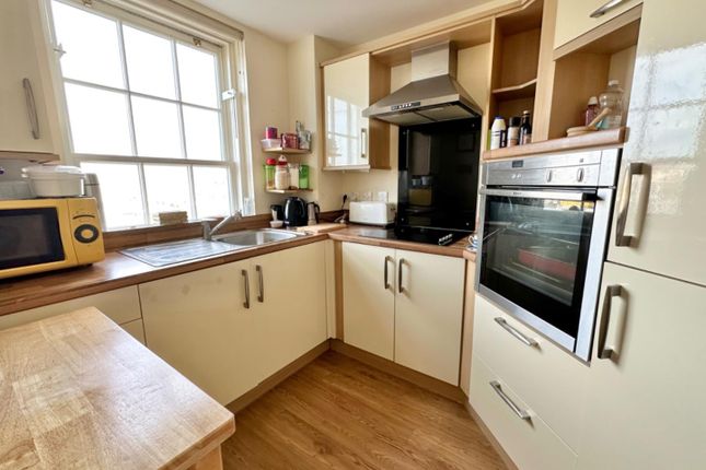 Flat for sale in North Quay, Weymouth