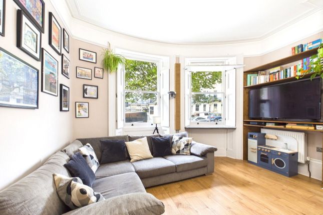 46,Flat 2, Brunswick Place, Hove photo 3