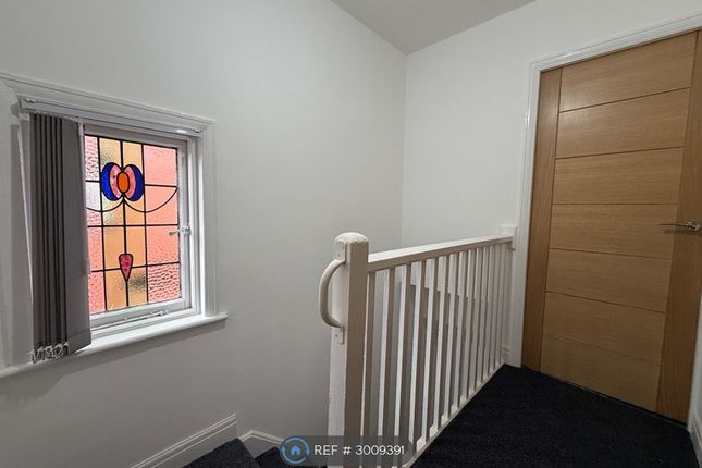 Wesley St, Leeds photo 5