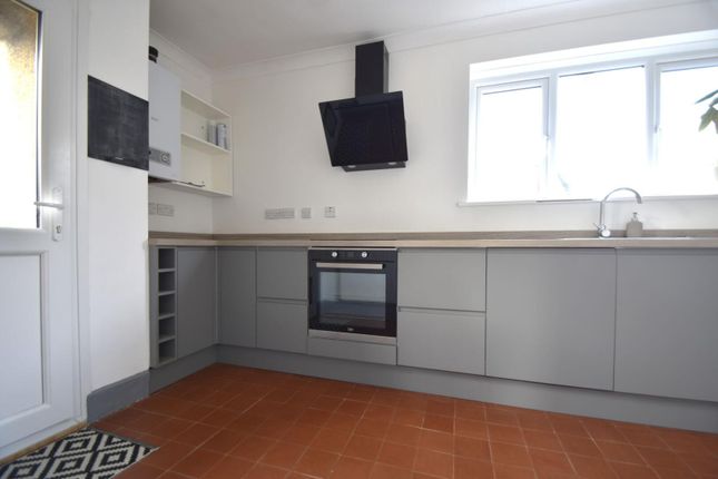 15, Love Lane, Cowes photo 4