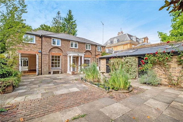 Detached house to rent in Ham Common, Richmond, Surrey