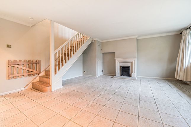 9, Churchill Way, Painswick, Stroud photo 3