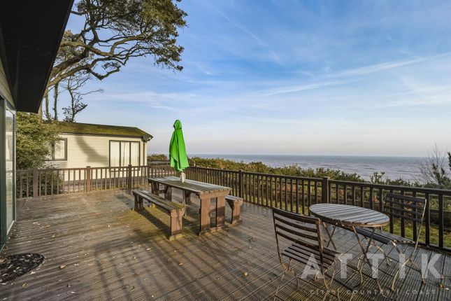 2-bed caravan on 5 Ocean Glade, Sunrise Lodge, Azure Seas Holiday Park, The Street, Lowestoft., £230,000