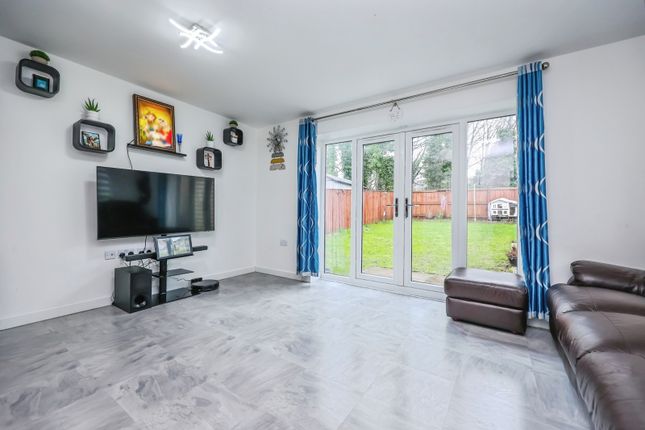 2, Sandy Grove, Nottinghamshire photo 2