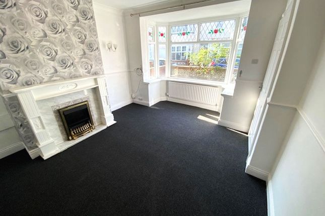 16 Leamington Drive, Hartlepool photo 2