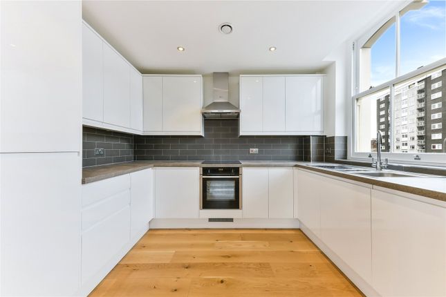 9, Goldleaf Apartments, London photo 3