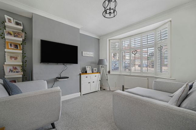 1, Glenbarr Close, Eltham photo 2