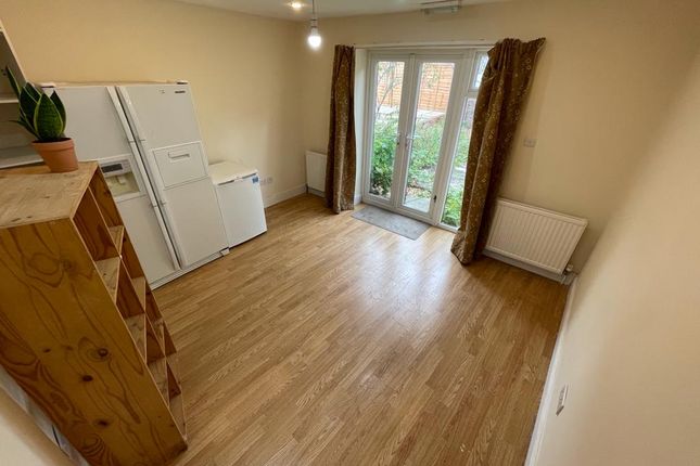 Terraced house to rent in Grange Avenue, Reading