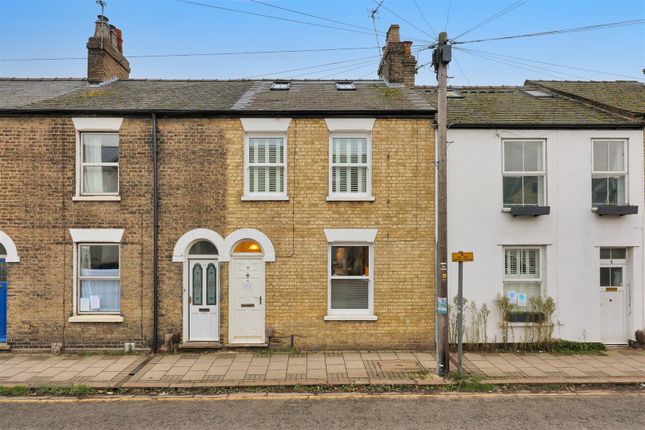 Thumbnail Terraced house for sale in Kingston Street, Cambridge