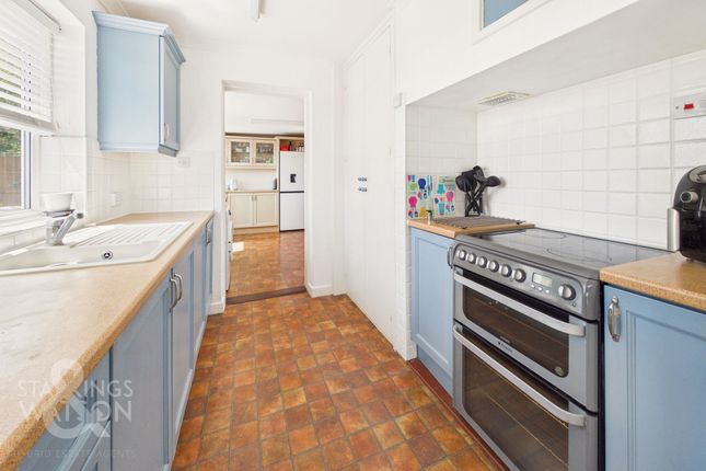 36 Dukes Drive, Halesworth photo 4
