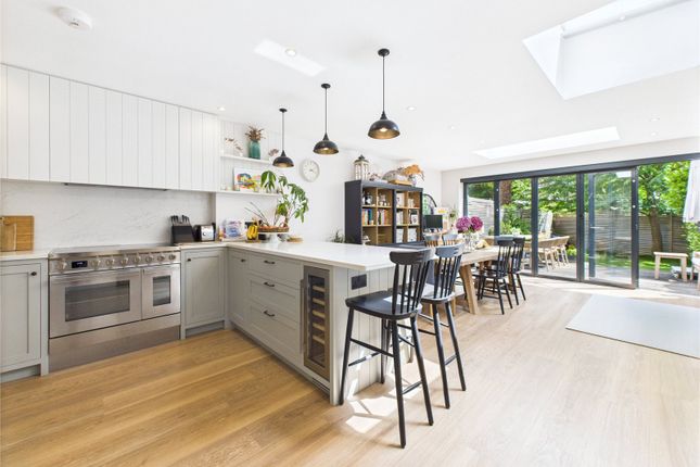 23, Fairfax Road, Teddington photo 3