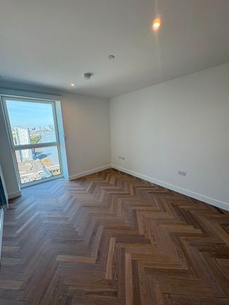 Cornwallis Road, Woolwich photo 4