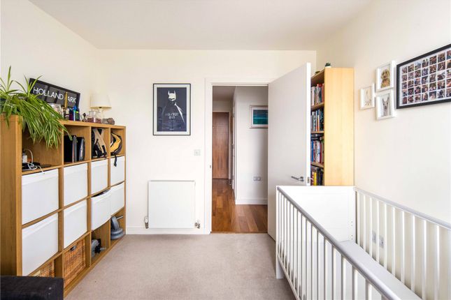 Flat for sale in Grand Regent Tower, 2 Cadmium Square, Bethnal Green, London