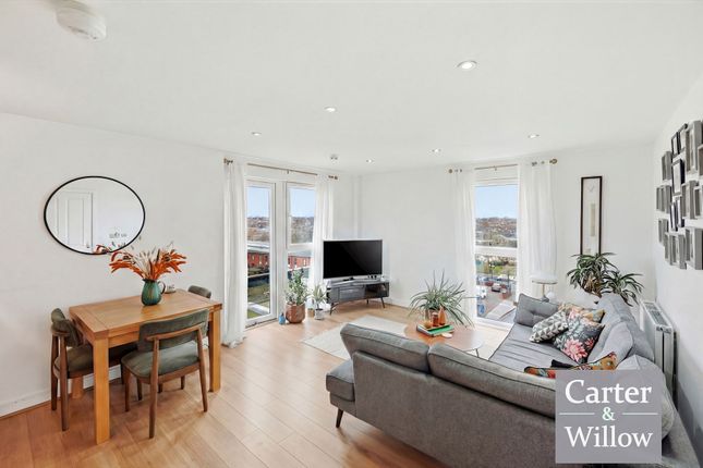 506, Pembroke, 21 Academy Way, Dagenham photo 3