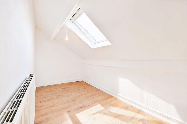 96A Commercial Street, Newport photo 5
