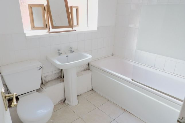 Flat for sale in Stanhope Road, South Shields